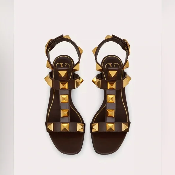 Valentino Roman Stud Sandal - Picture 6 of 6